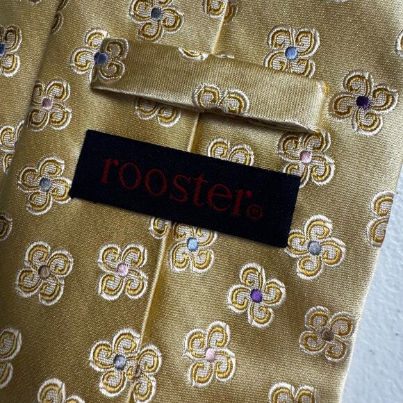 Rooster Vintage Men's Neck Tie 100% Silk Flower Printed Gold Yellow 59" Career - Picture 1 of 7